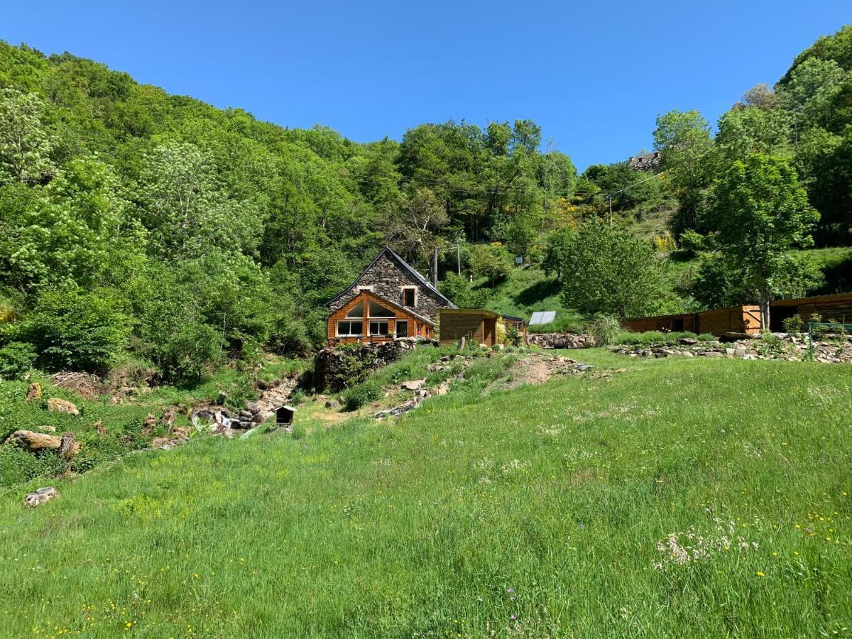 Chambres D'Hotes Le Lepadou-Bas Saint-Chély-dʼAubrac Exterior foto