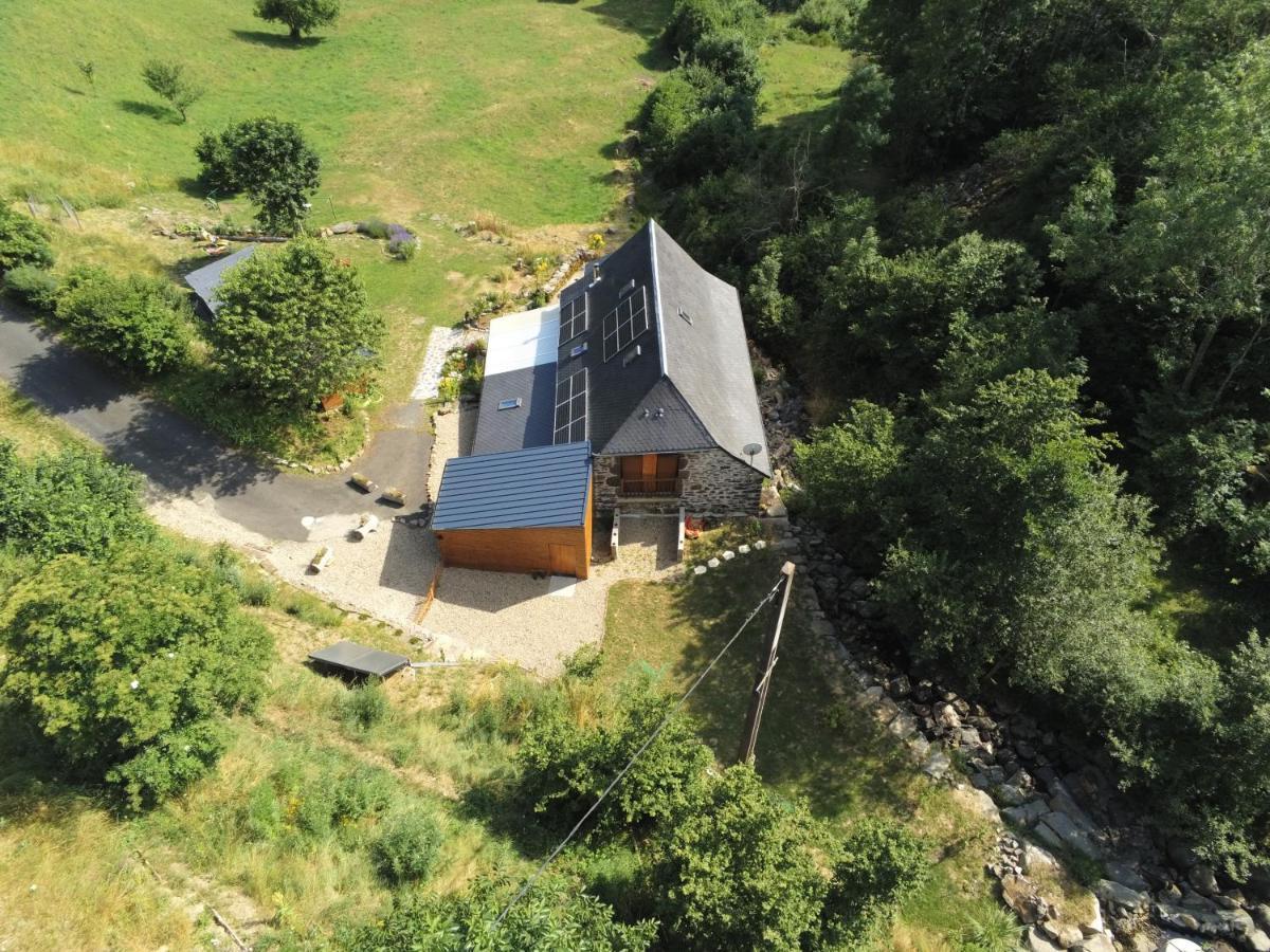 Chambres D'Hotes Le Lepadou-Bas Saint-Chély-dʼAubrac Exterior foto